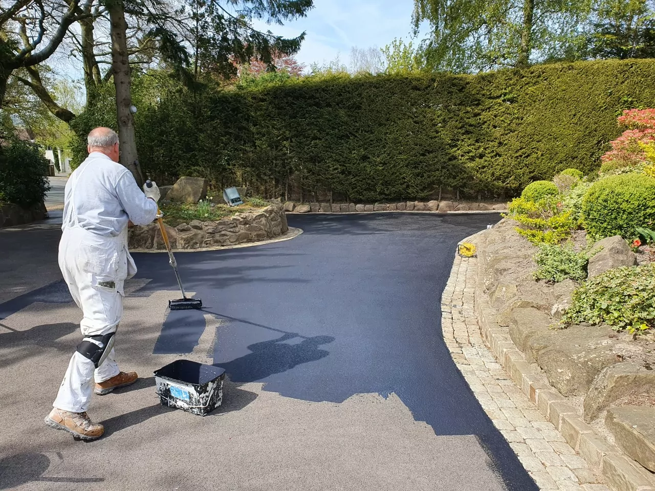 Driveway painting